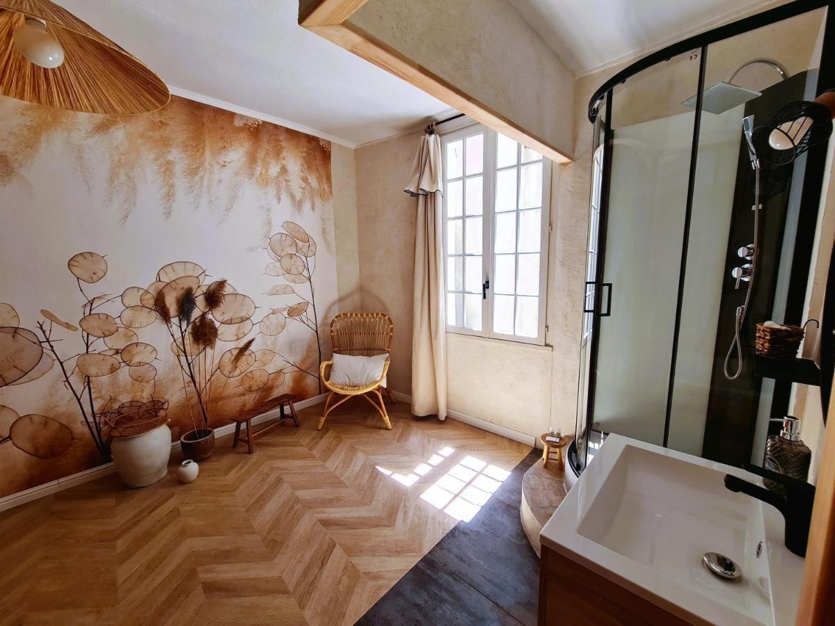 Lunaria Annua Centre-historique Avignon, à Deux Pas Du Palais, 4-5 Personnes Wifi Appartement
